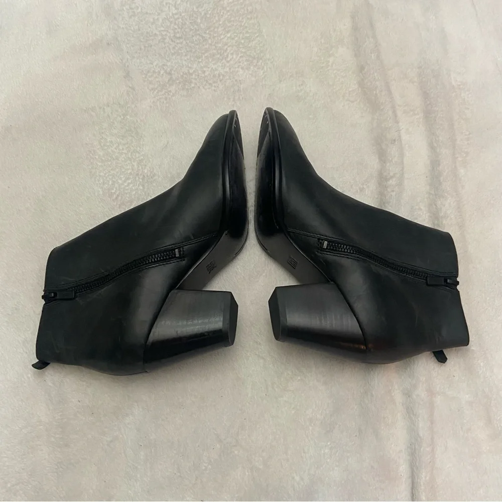 Frye Women's Carson Belted Bootie Ankle Boot Size 8.5